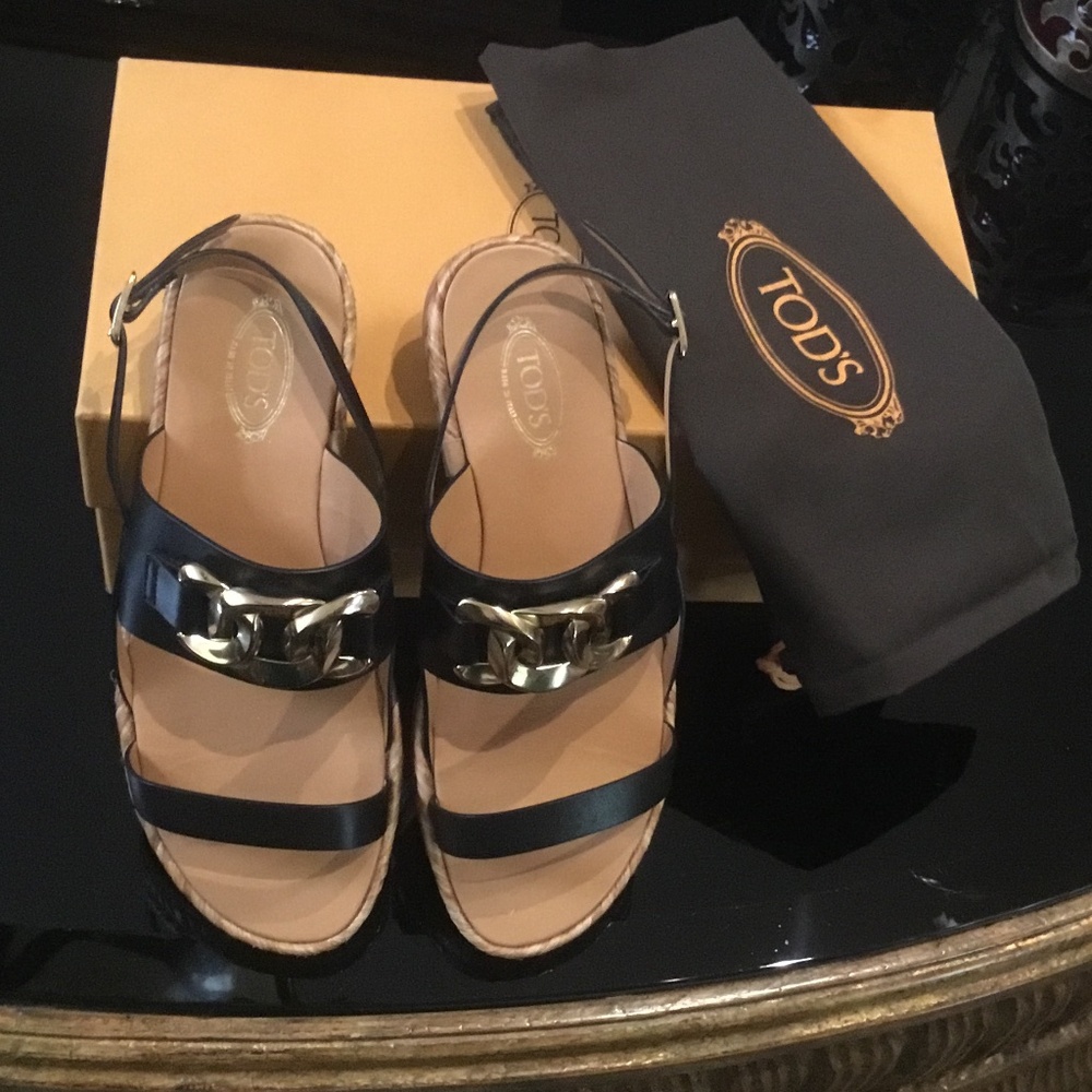 Tod’s Raffia Leather Espadrilles